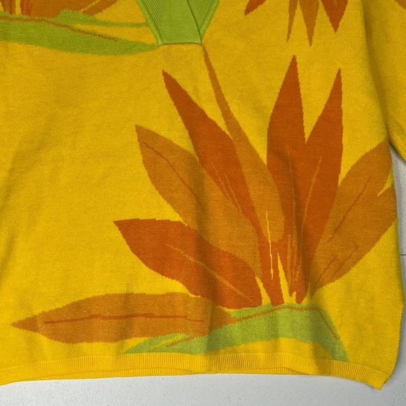 Soft Surroundings Floral Soft Knit Top Bird of Paradise V-Neck Sweater Yellow PM - Picture 5 of 14